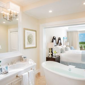 Junior Suite Pool View